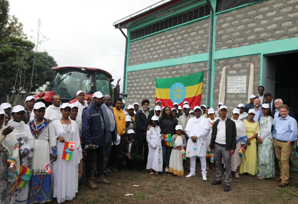 Honorable Harjit S. Sajjan, Minister of International Development in Ethiopia, visiting 4R nutrient stewardship project in Minjar Shenkora Woreda, supported by the government of Canada and implemented by EWNRA…