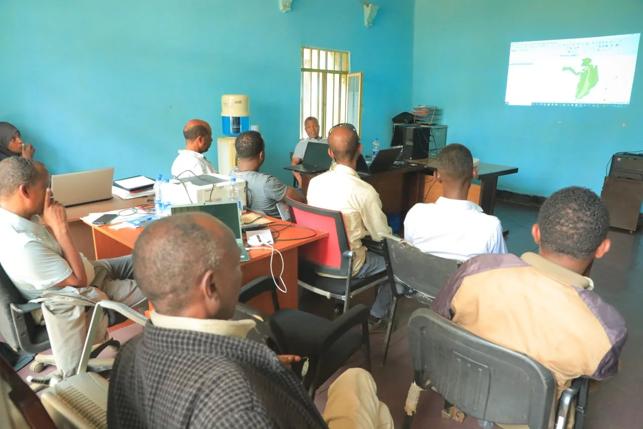 You are currently viewing EWNRA Staff Discuss IRLF Project Implementation, Management and Reporting at Mizan Coordination Office